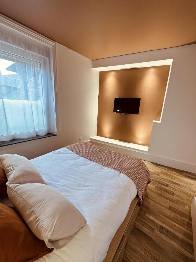 Studio 2 Du Spa Celinie Warcq Εξωτερικό φωτογραφία